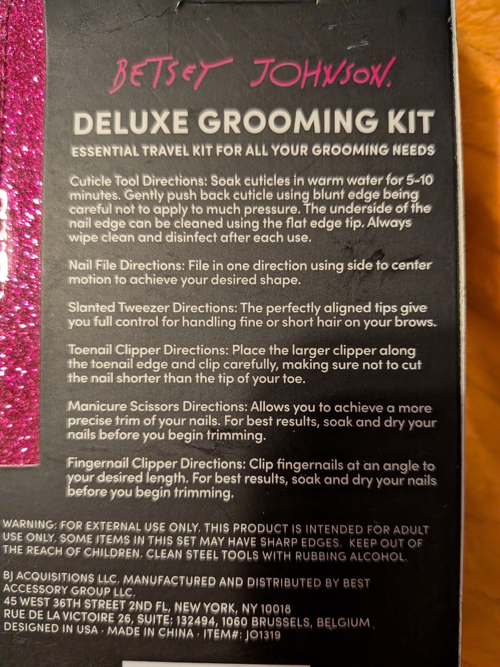 Betsey Johnson Deluxe 7 Piece Nail Kit In A Cute Glittery Purple Case - Picture 4 of 5